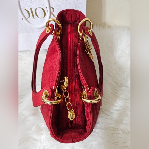 ♥️ Lady Dior Cannage Bag ♥️ - Picture 9 of 15